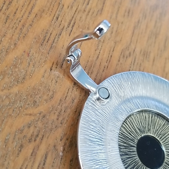 Charm - Picture 3 of 4